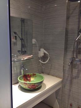 Lushang Tianjie Quick Hotel Jiujiang  エクステリア 写真